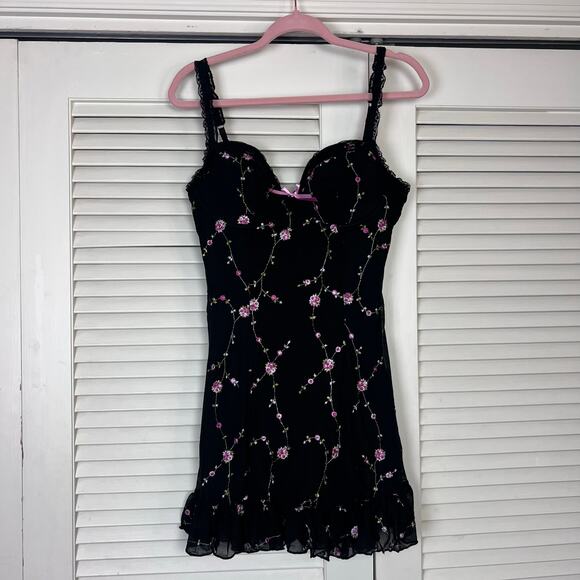 Dolls Kill Sugar Thrillz I’m Baby Mini Slip Dress Black Floral XL NWT - Picture 1 of 8